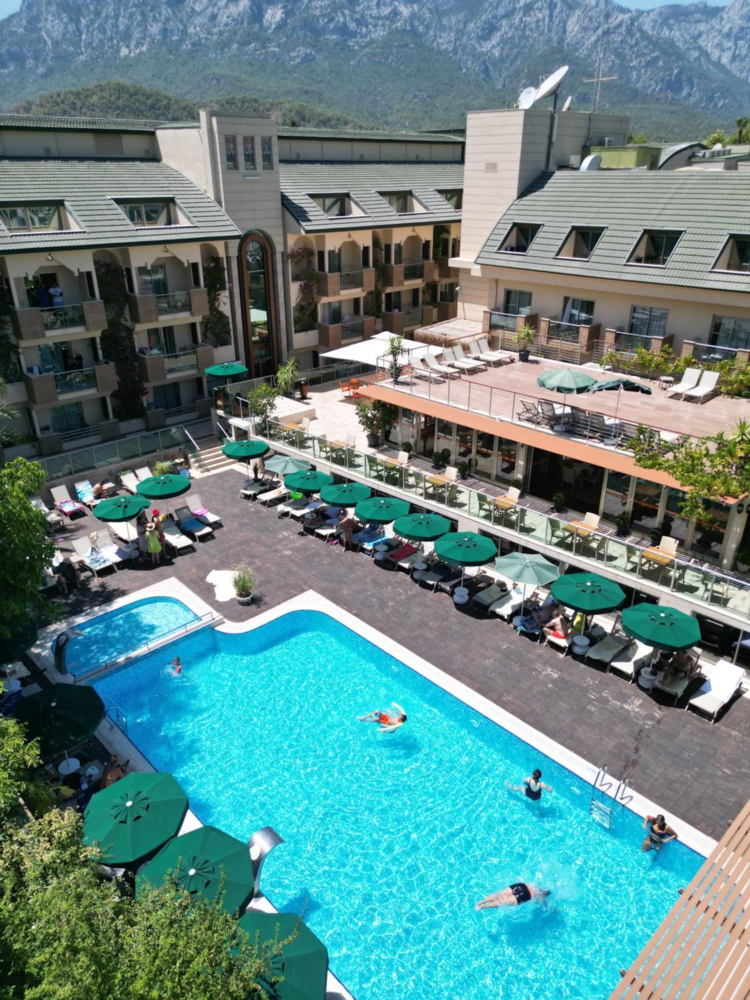 Ambassador Hotel & Spa アンタルヤ エクステリア 写真